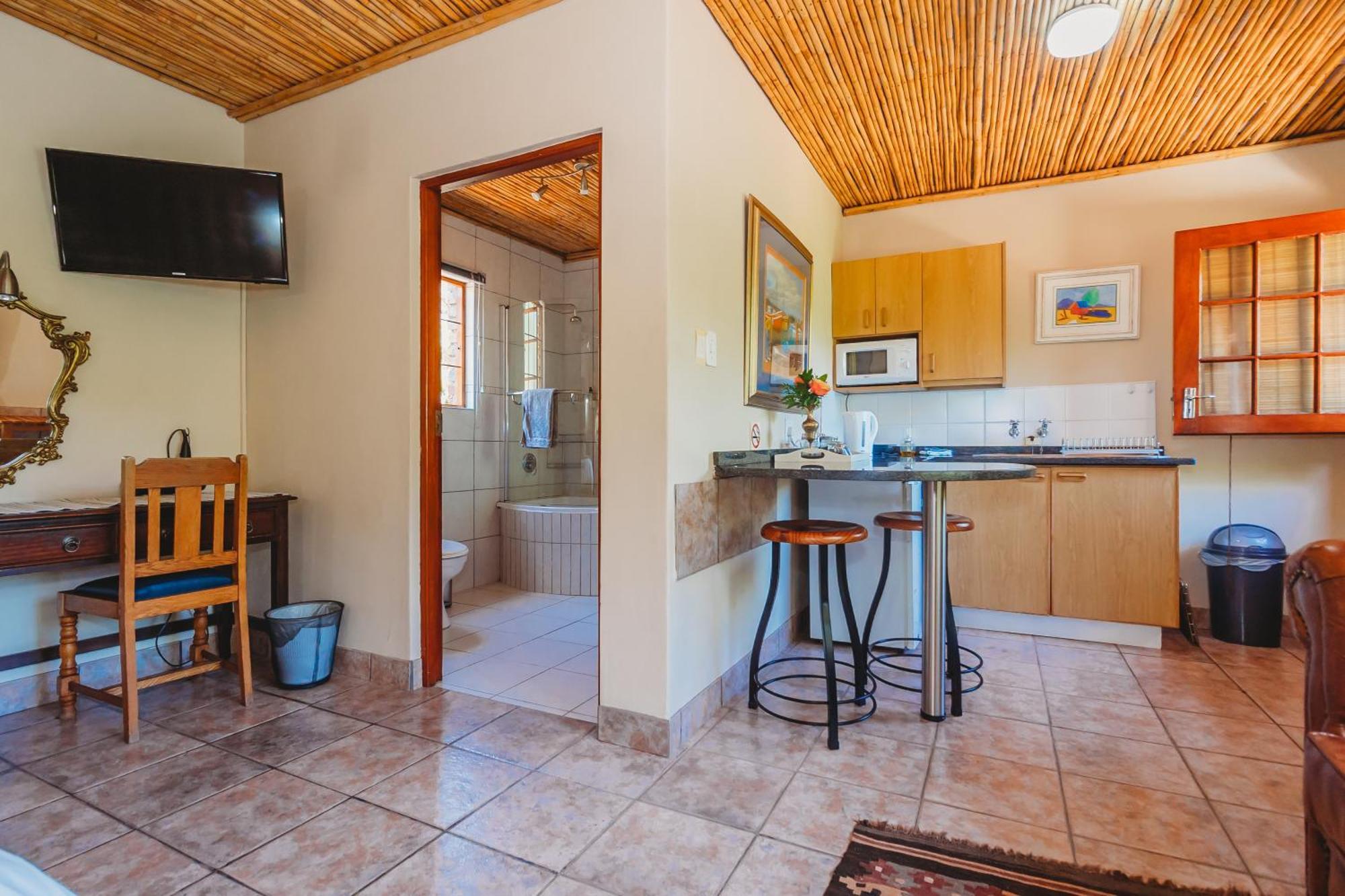 De Poort Country Lodge Oudtshoorn Zimmer foto